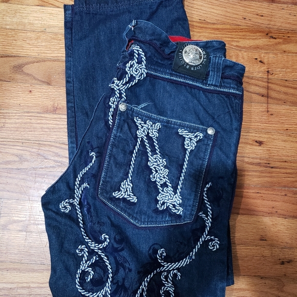 Crown Holder Embroidered Jean with Velvet Waistband - Picture 3 of 3
